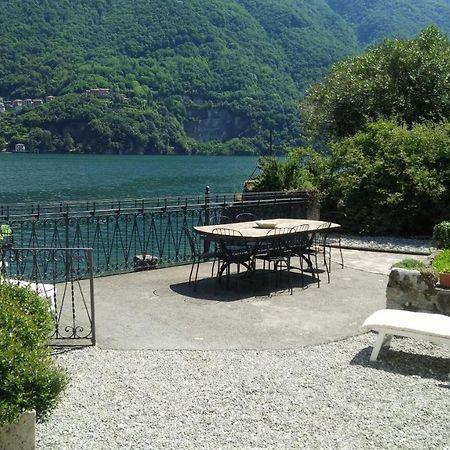 House On The Lake Shore Of Laglio Kültér fotó