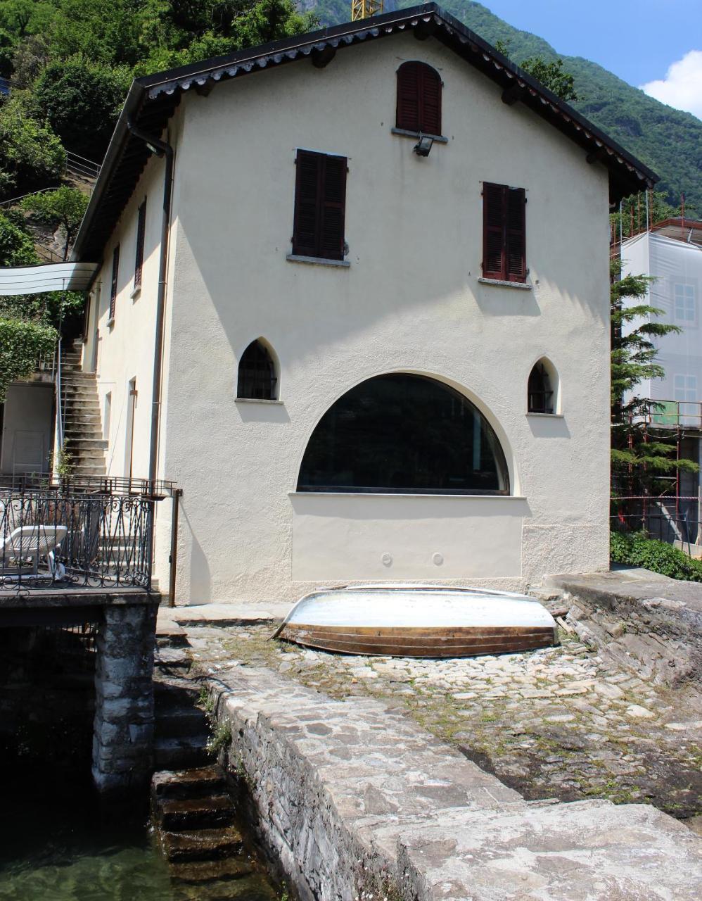 House On The Lake Shore Of Laglio Kültér fotó