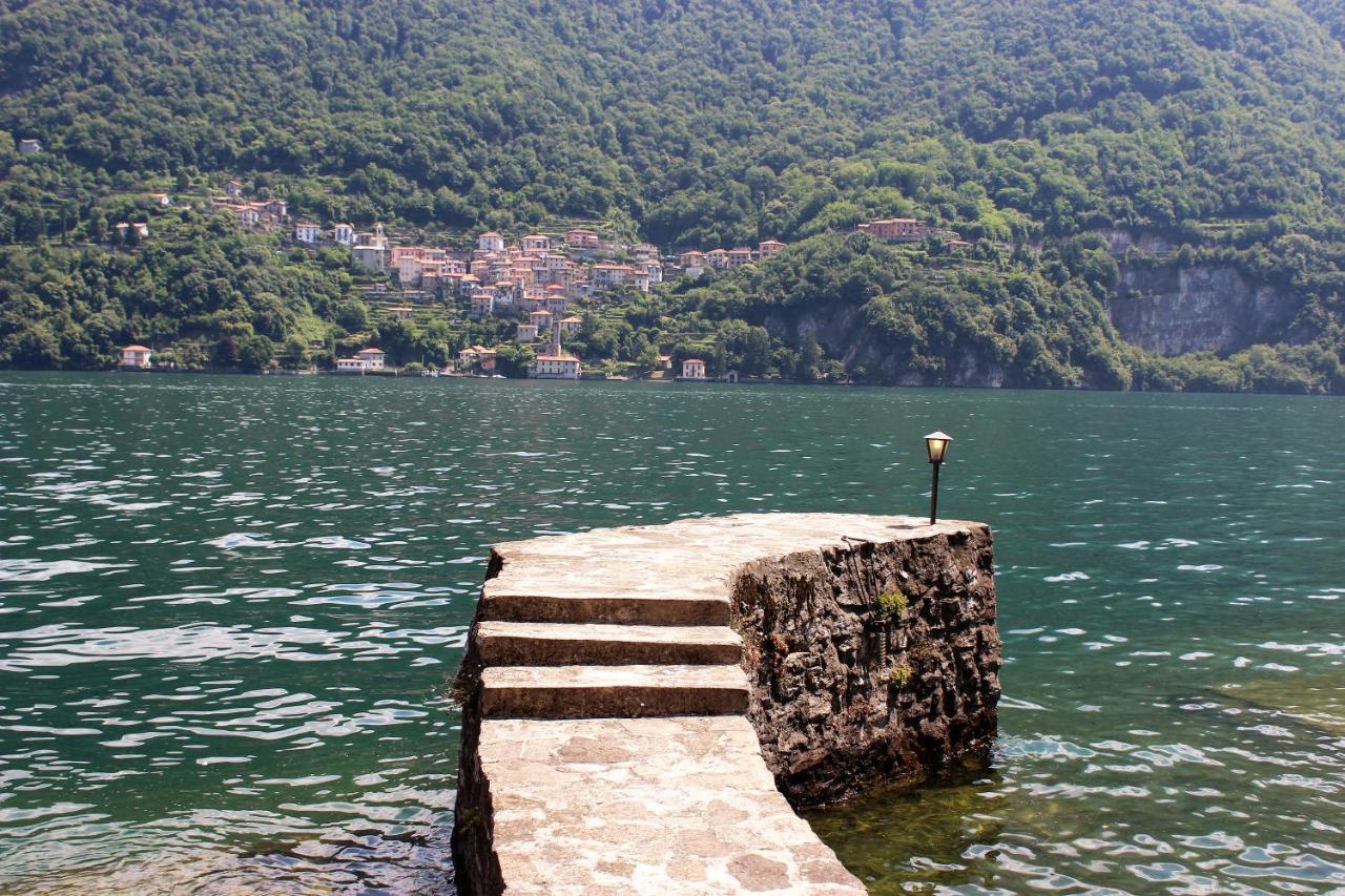 House On The Lake Shore Of Laglio Kültér fotó
